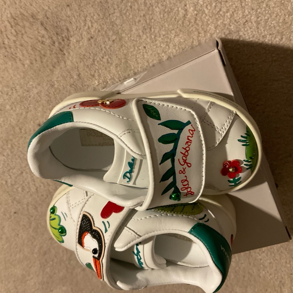 D&G sneaker